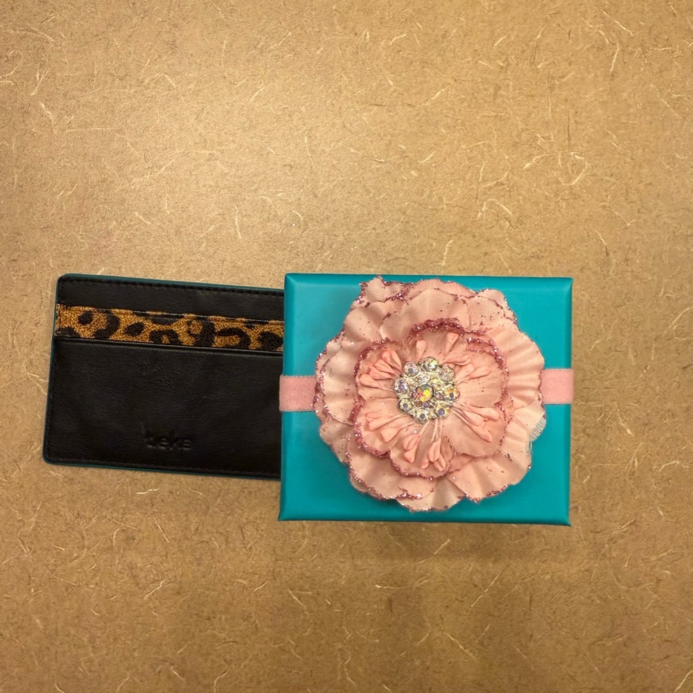 Tieks card holder. Leopard print design